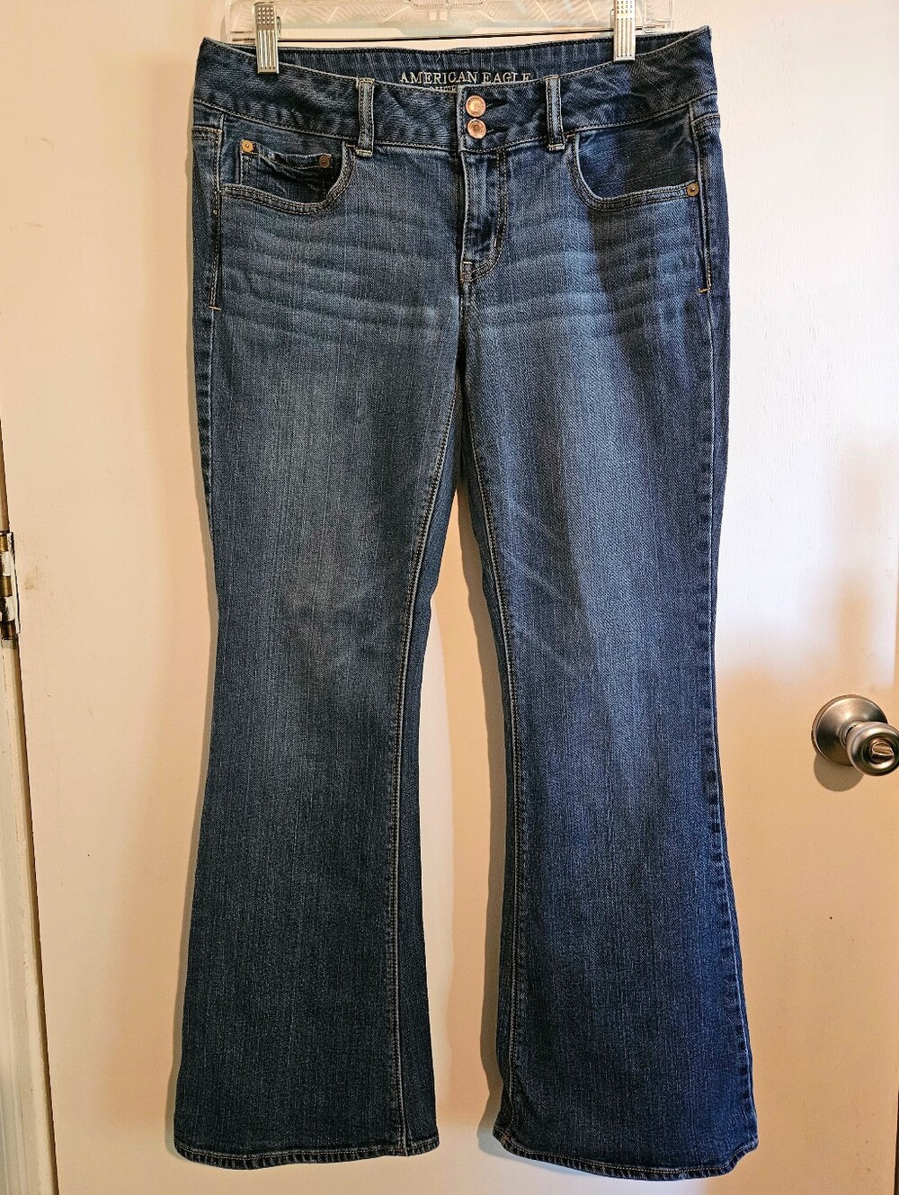 American Eagle Artist Stretch Bootcut Jeans Size 10 Short Medium Wash